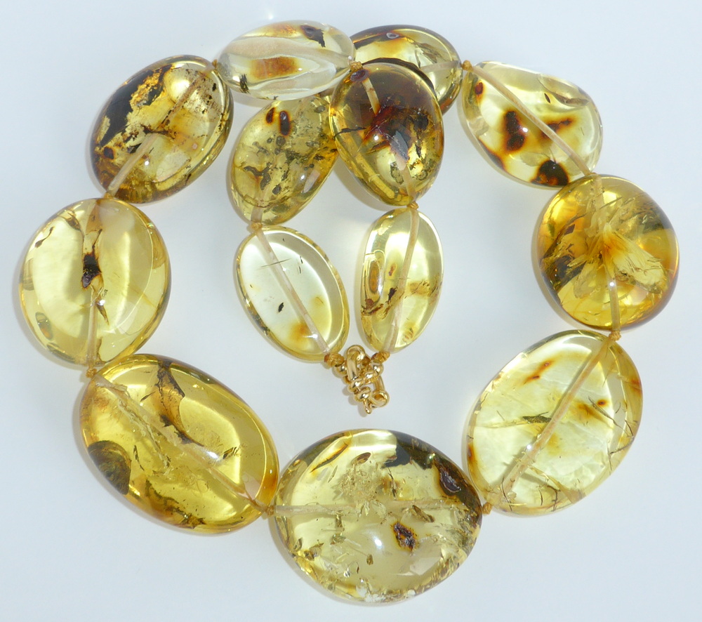 Bernstein Halskette mit Einschlüssen