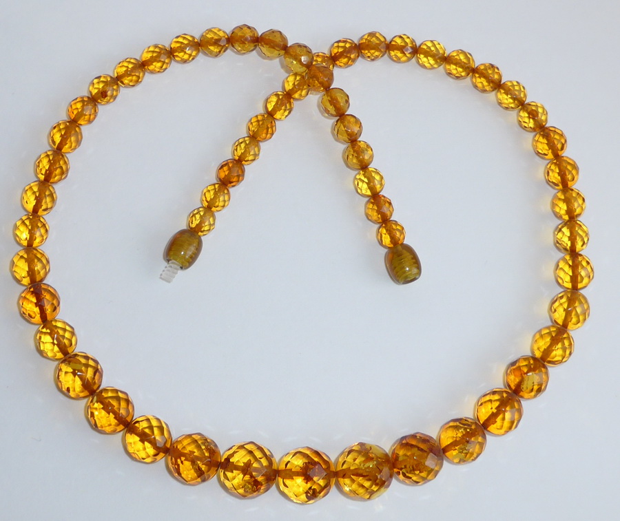Bernsteinkette brillantschliff